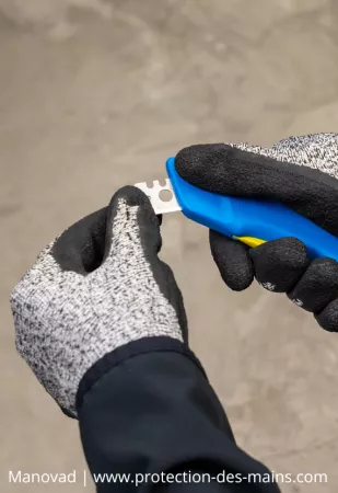 Couteau de s&eacute;curit&eacute; &agrave; gachette - Lame retractable - PHC Rebel (l\'unit&eacute;) 